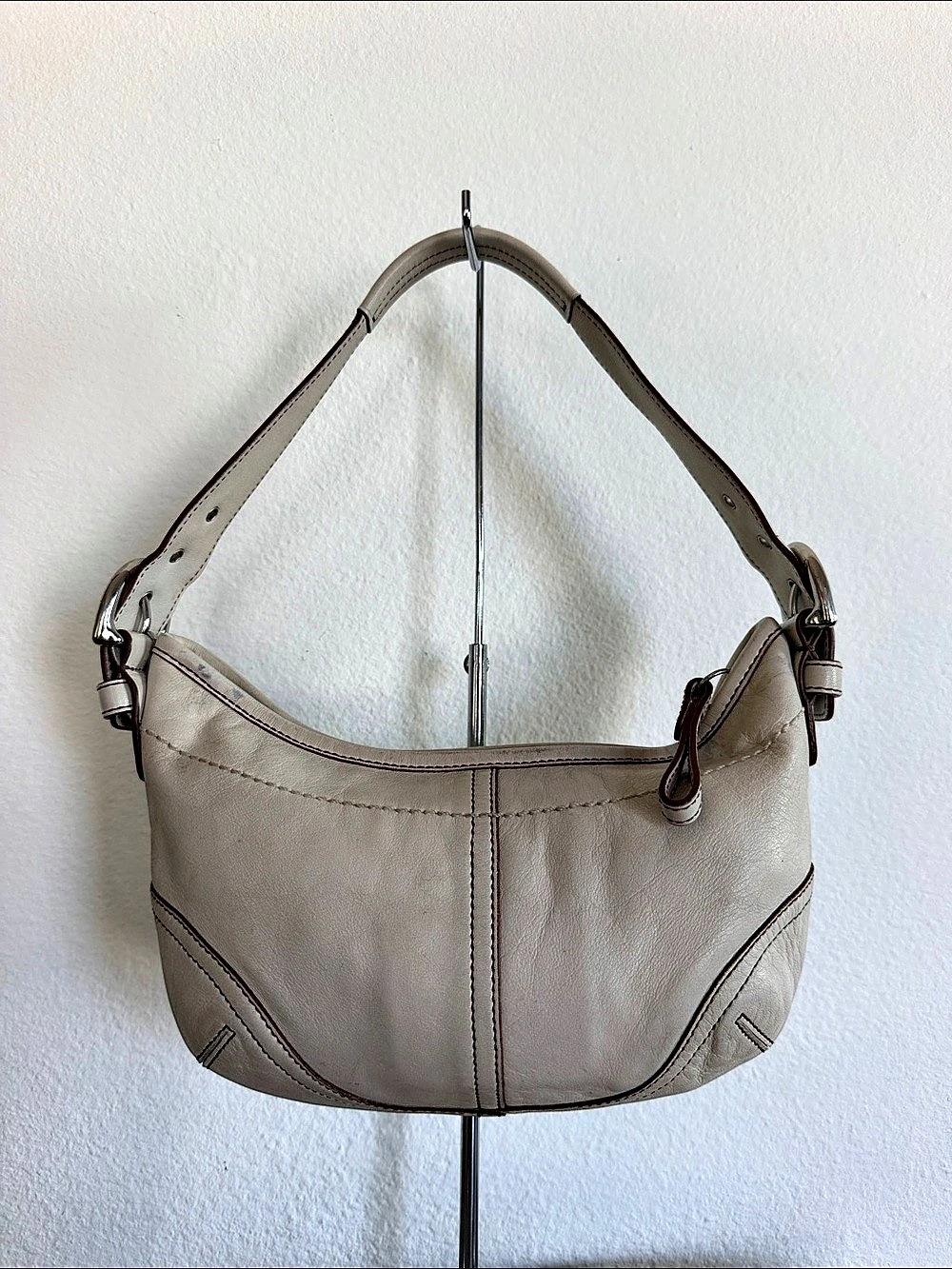Coach Shoulder Bag Leather in White & Brown
